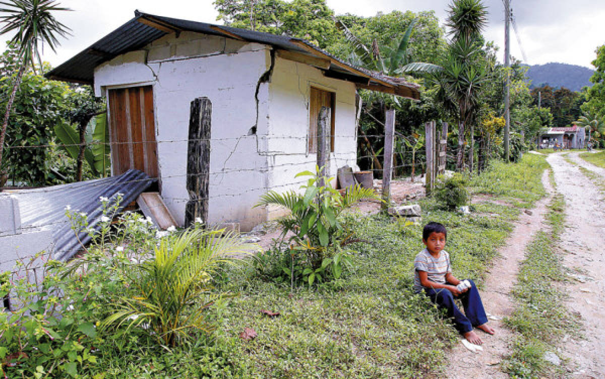 Zozobra por cadena de sismos en litoral Atlántico de Honduras