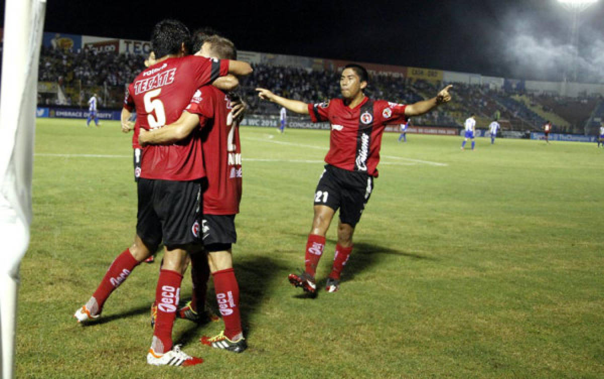 Honduras: Xolos derrota 3-2 a Victoria