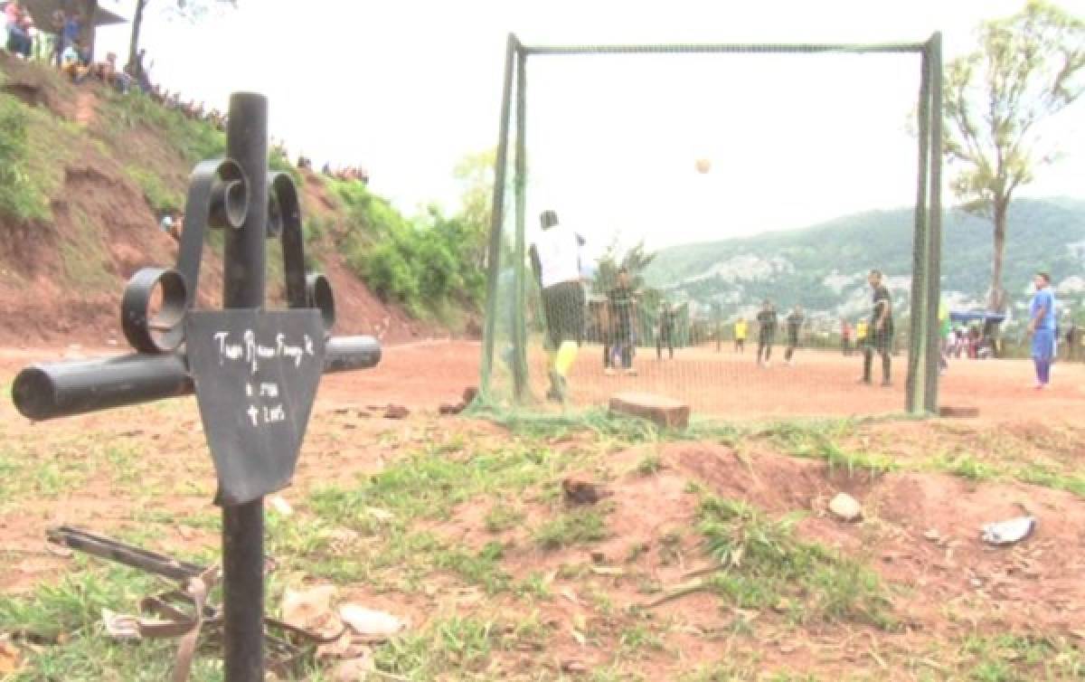 Liga Cementerio, el torneo donde los muertos juegan con los vivos en Honduras