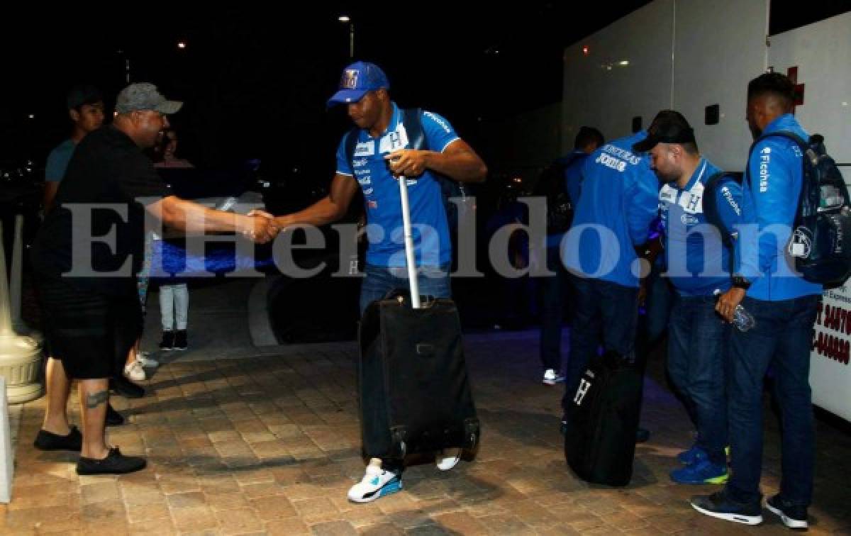 Selección de Honduras arriba a Fort Myers para juego eliminatorio contra Estados Unidos