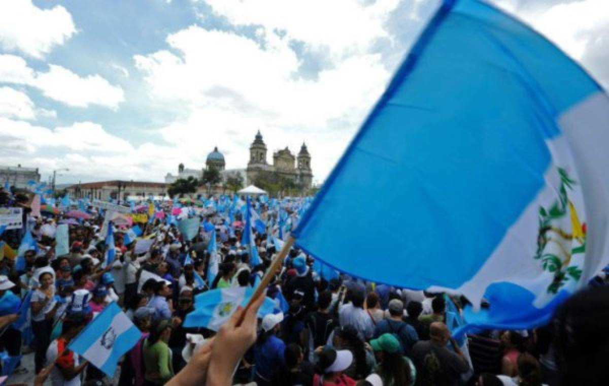 Así fue el escándalo por crisis política en Guatemala