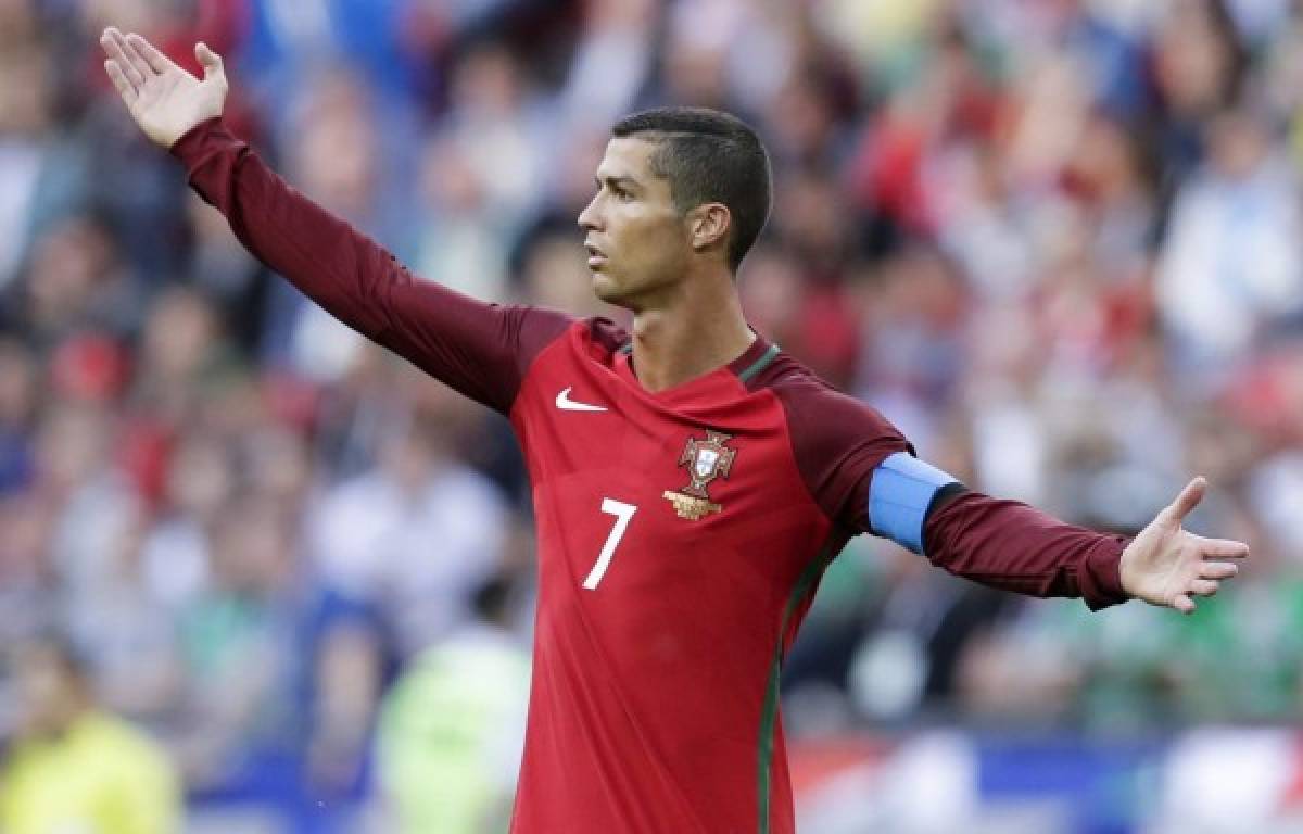 La falsificación de una firma en un documento sería la clave en el caso de fraude de Cristiano Ronaldo