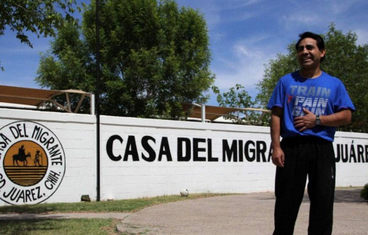 Migrante mexicano recién deportado lamenta que su esposa votase por Trump  