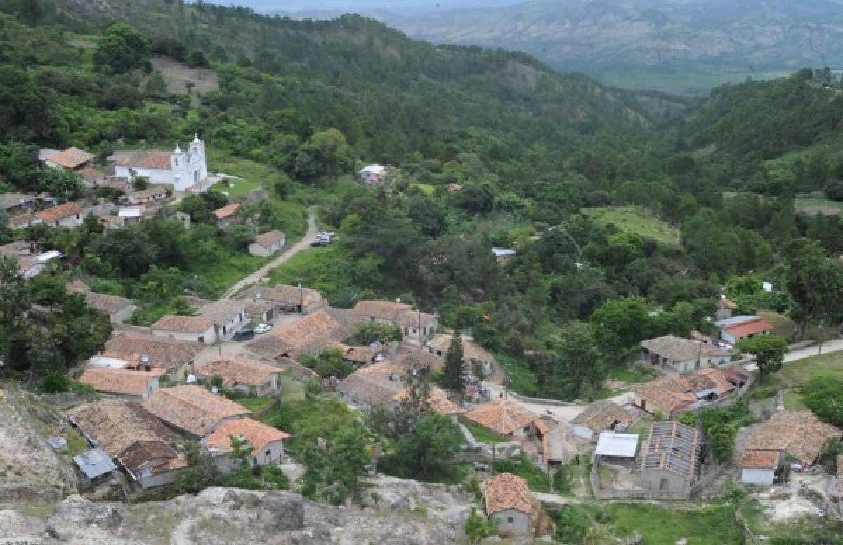 Tras las huellas del poblado minero colonial San Antonio de Yusguare