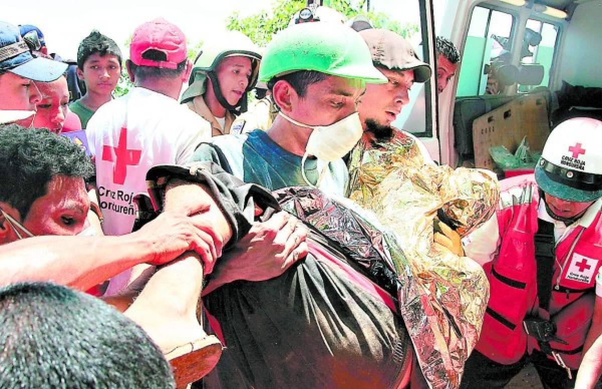 VIDEO: Milagroso rescate de tres mineros hondureños