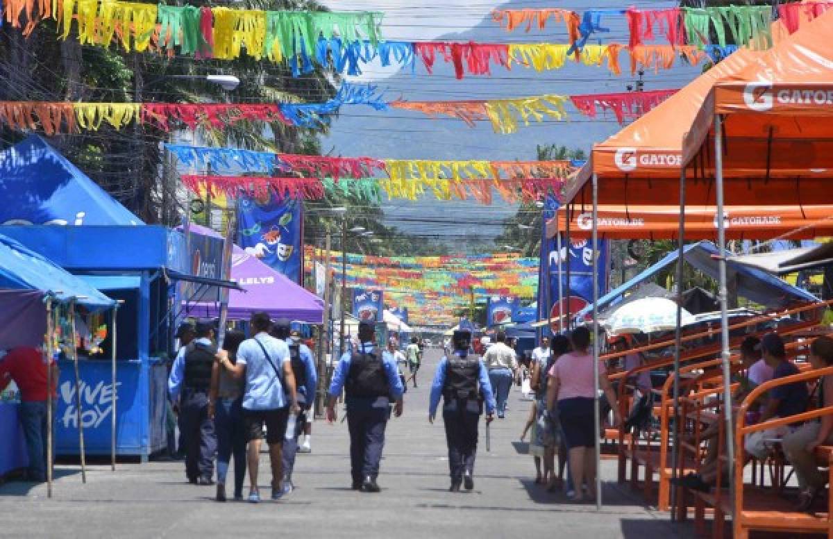 Honduras: Alegría y colorido en el Carnaval de La Ceiba