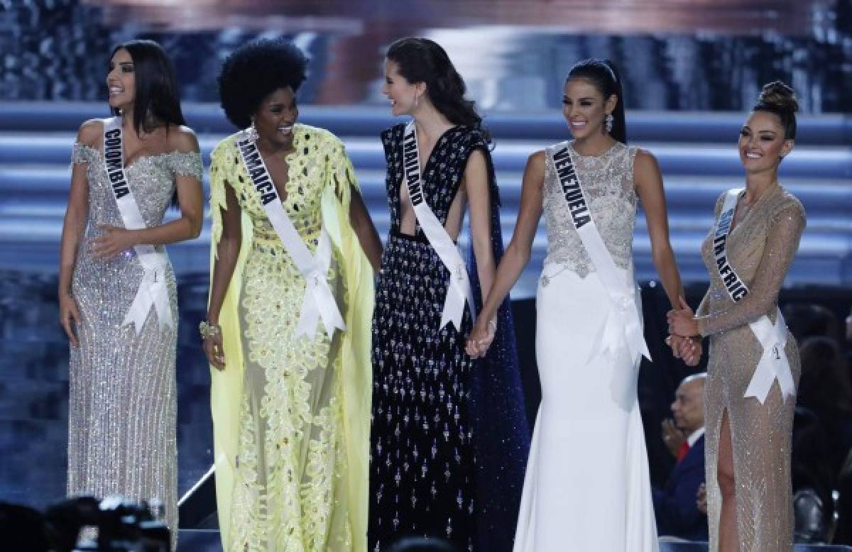 Sudáfrica se alza con la corona de Miss Universo 2017