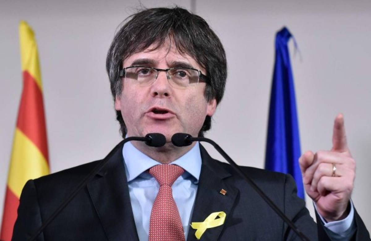 Carles Puigdemont, la 'república catalana' contraataca