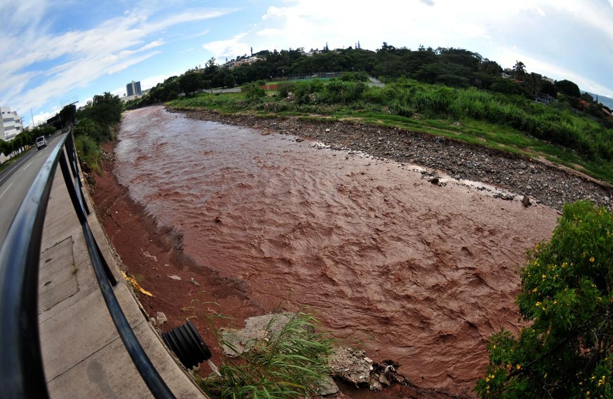 Así se encuentra el nivel del río Choluteca tras recientes lluvias