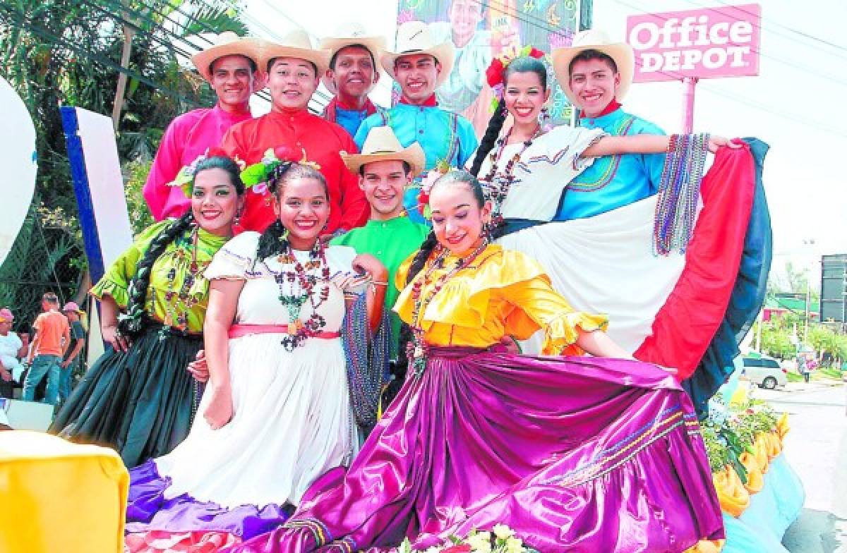 Colorido cierre de Feria Juniana