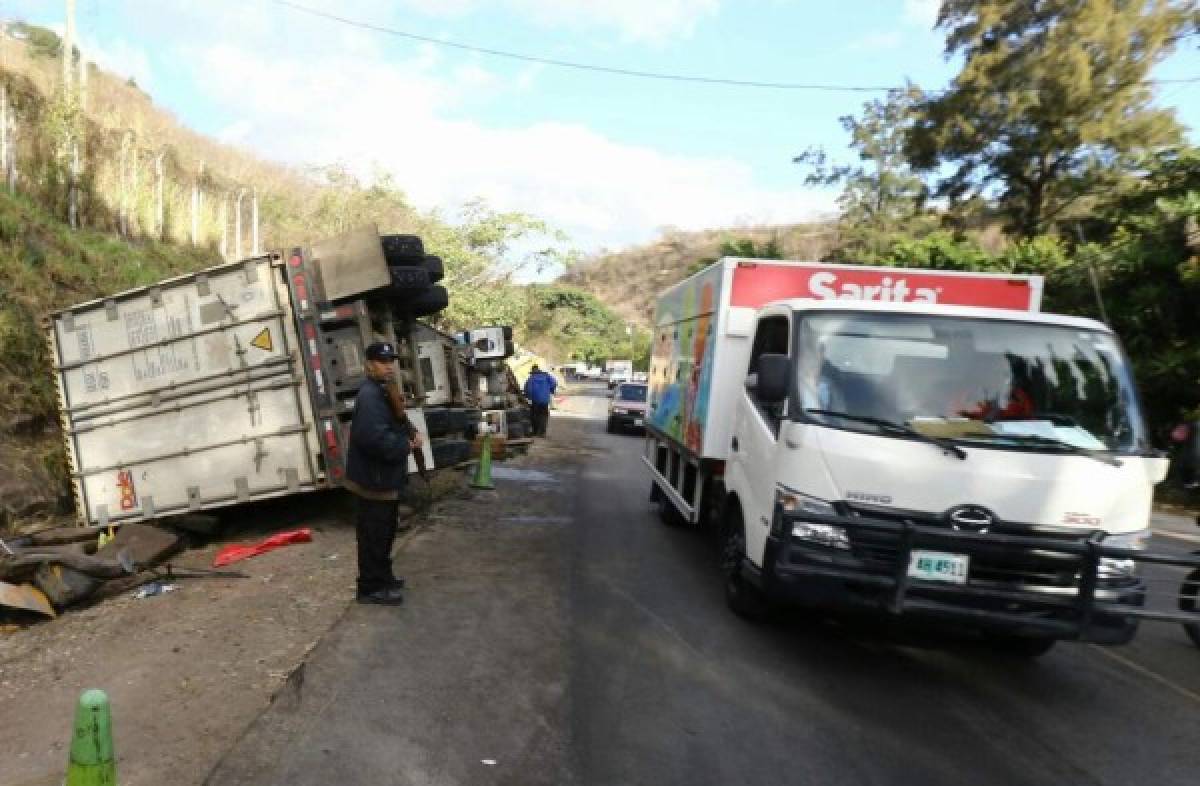 Iniciarán a retirar vehículos de la zona del accidente salida al sur de la capital de Honduras