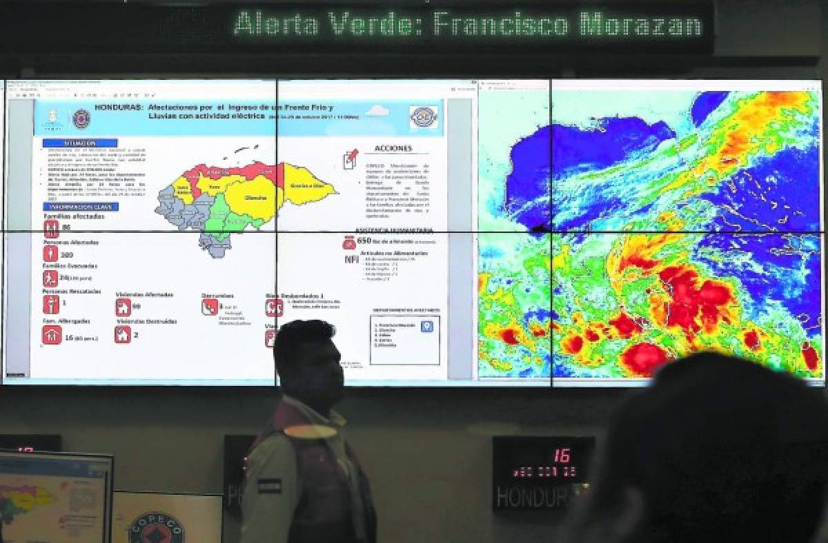 Lluvias bajarán de intensidad, pero hay alertas en diez departamentos