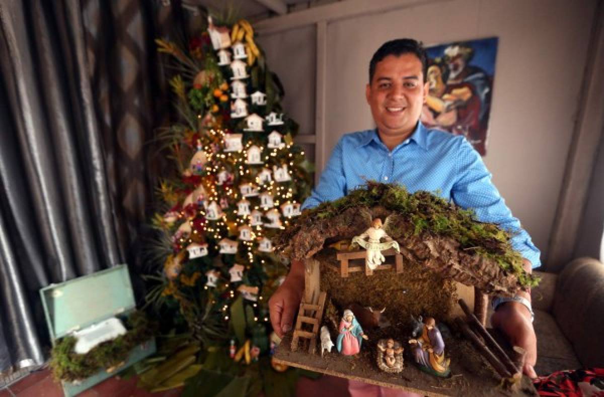 Comayagüela Primitivista revive en árbol navideño