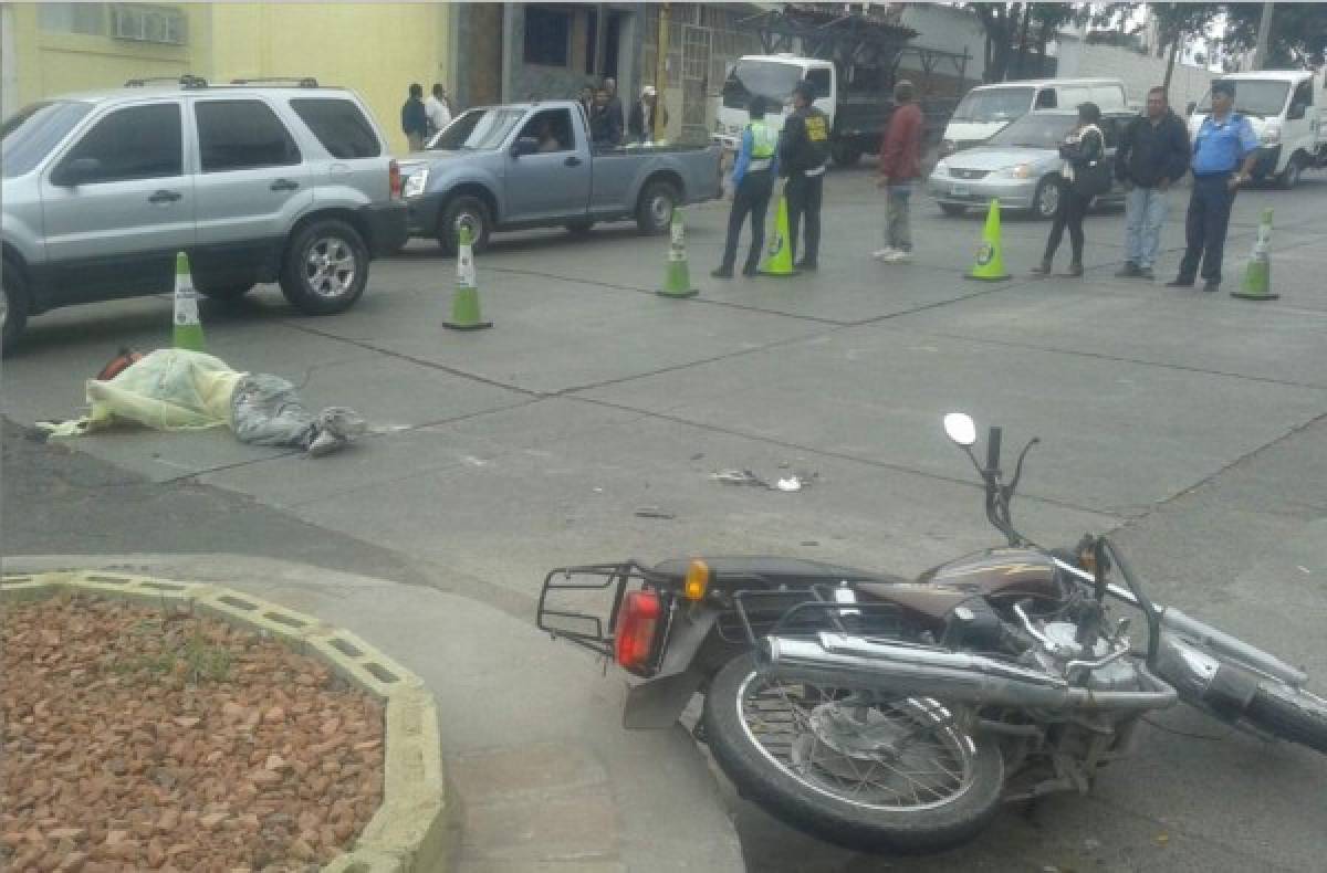 Dos motociclistas mueren distintos accidentes de tránsito en la capital de Honduras