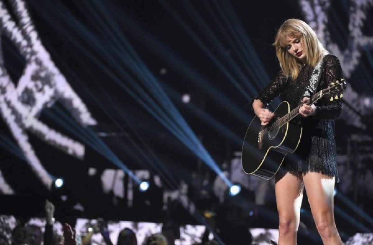 Show de Swift antes del Super Bowl sería su único en 2017