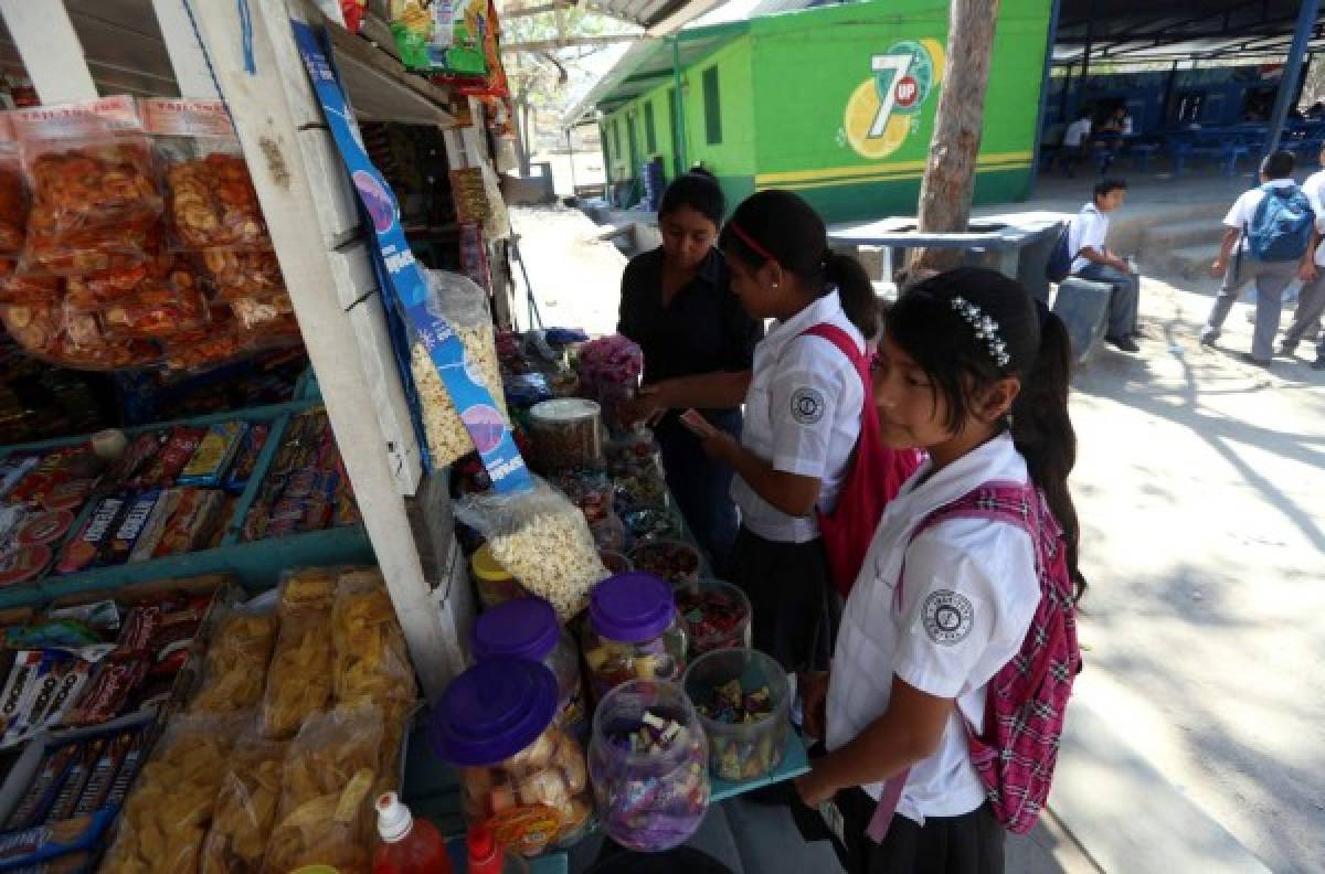 Recorrido por el colegio más longevo de Honduras: Instituto Central Vicente Cáceres