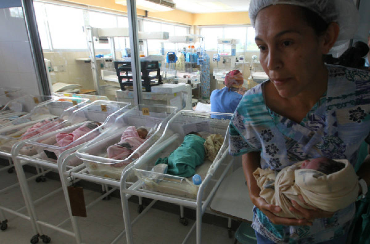 En hospitales capitalinos nacieron 31,749 niños y niñas durante 2011