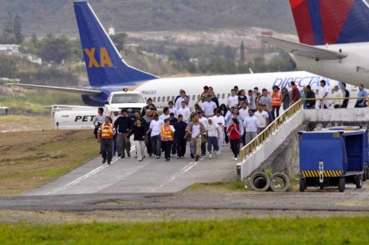 Estados Unidos frena deportación de hondureños migrantes por este martes