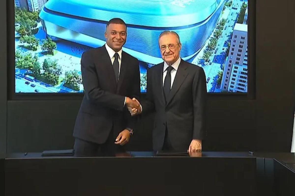 Kylian Mbappé ha sido presentado por Real Madrid en un repleto Santiago Bernabéu