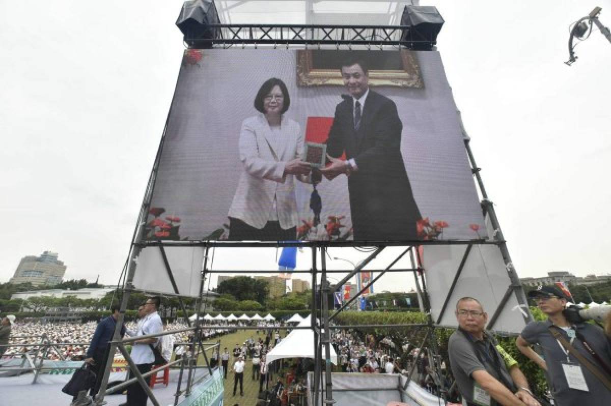 Tsai Ing-wen se convierte en la primera mujer presidente de Taiwán