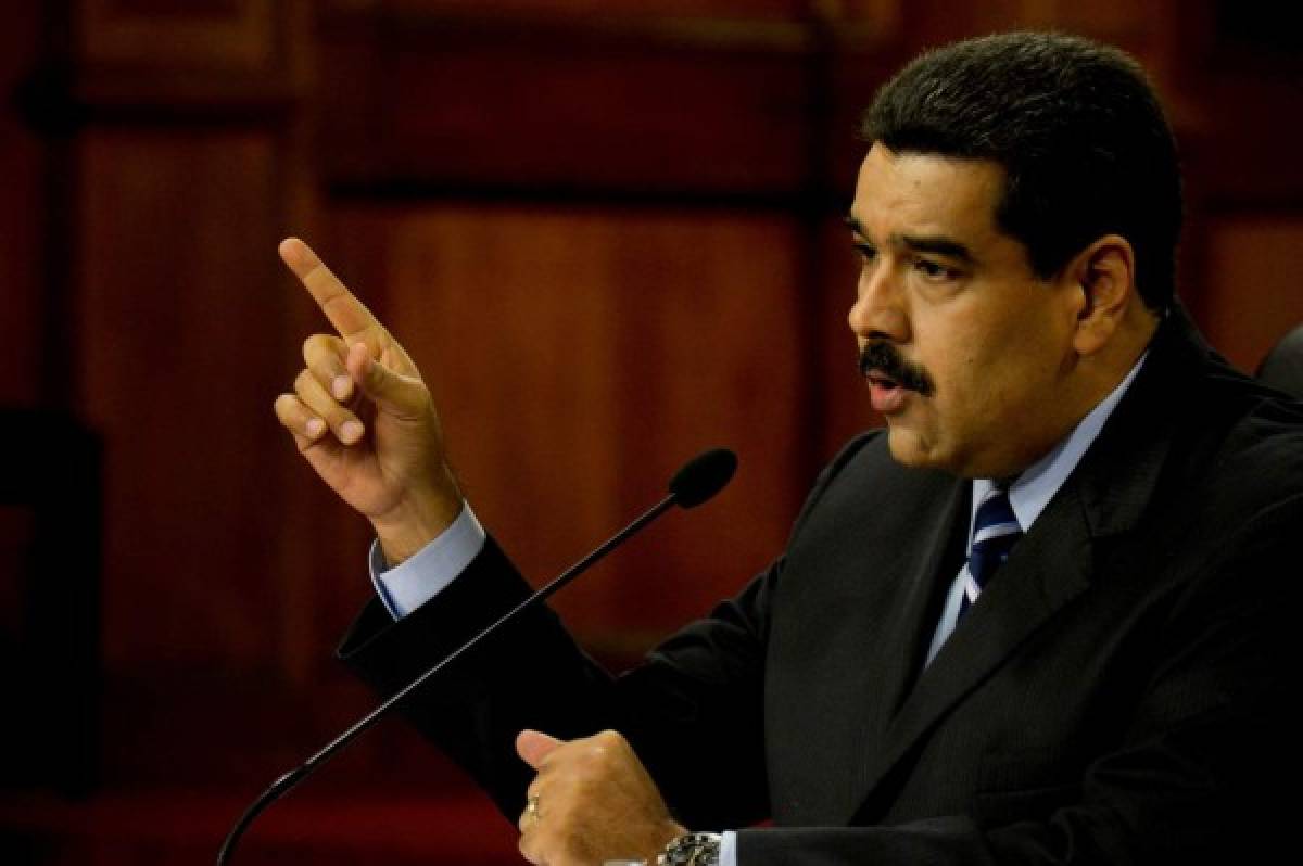 Maduro, con amplios poderes por estado de excepción, descarta ser revocado