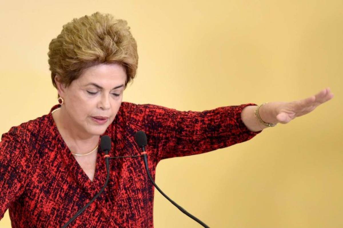 Brasil: titular del Senado ordena seguir proceso de impeachment contra Rousseff  