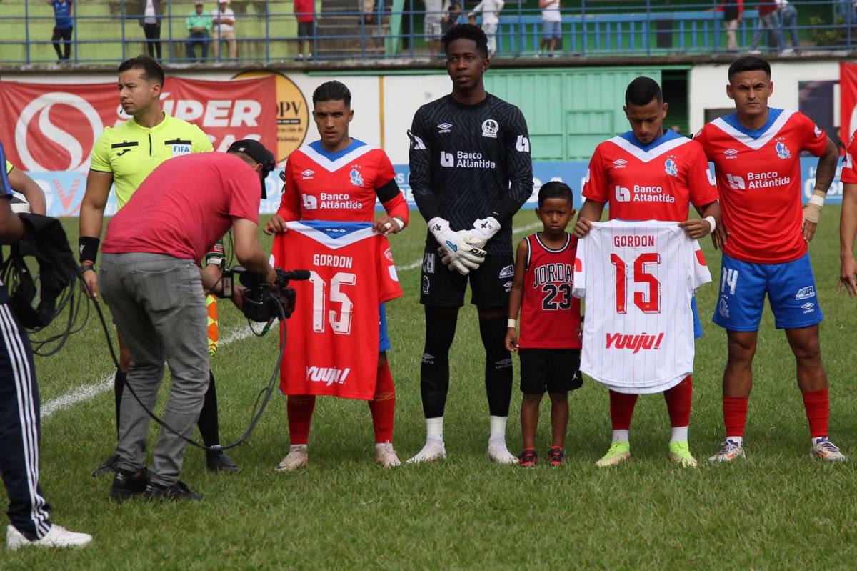 Demetri Gordon fue homenajeado: Olimpia hace esto en redes sociales y gesto de Arboleda