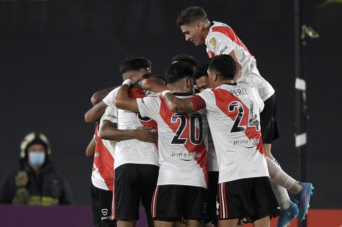 River gana con penal polémico y otra decepción de Boca en Copa de la Liga argentina