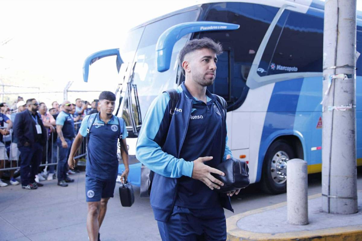 Enorme llegada de afición del Motagua al Nacional y el bonito gesto de Emilio Izaguirre