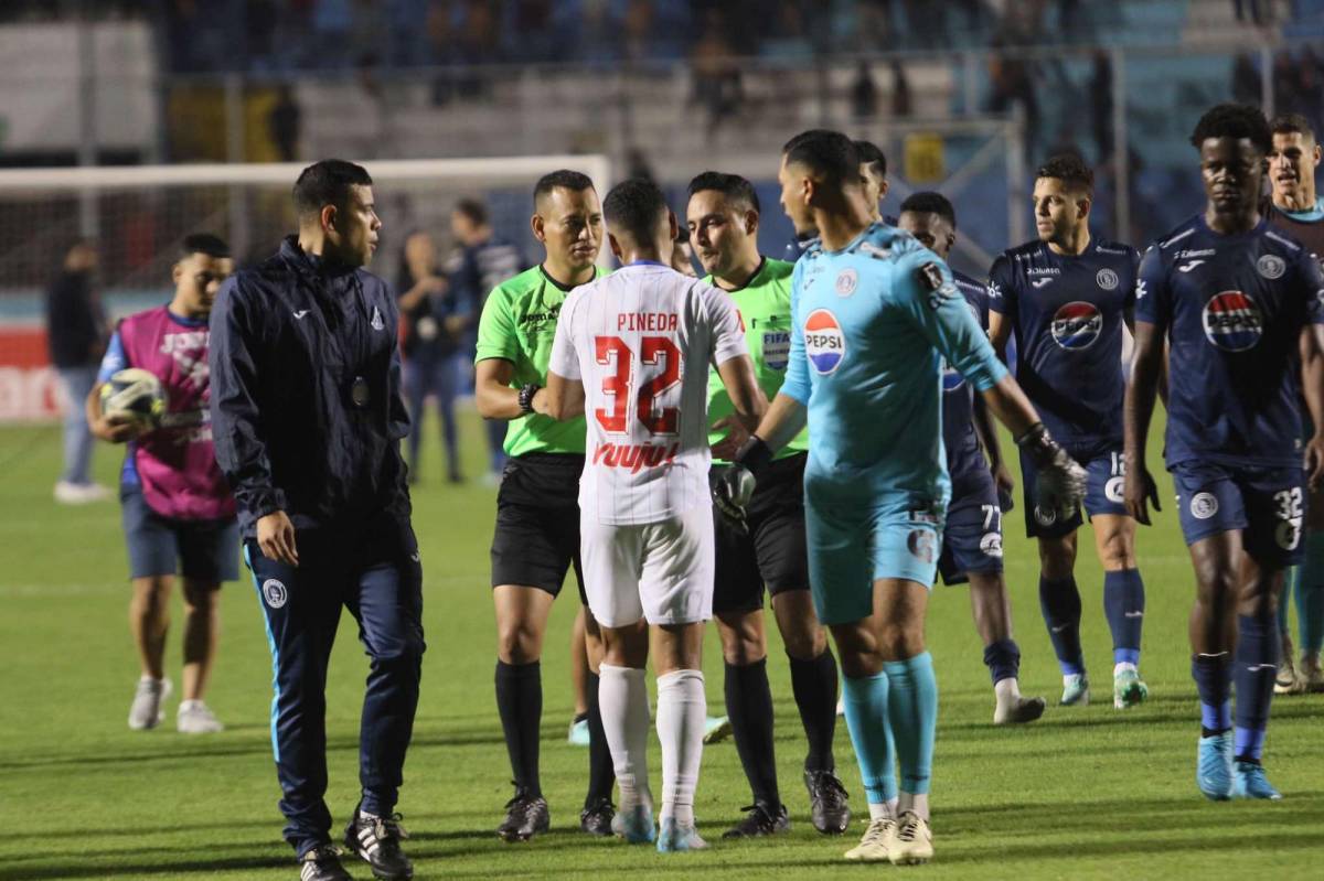 No se vio: Eufórica celebración de Andy Najar, Rodrigo Auzmendi héroe y penales no pitados