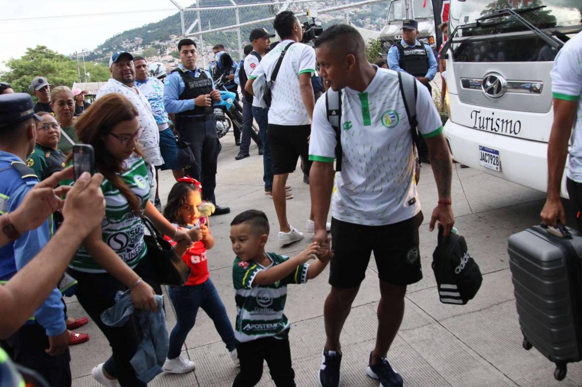 Con error arbitral, Olimpia rescata empate ante Juticalpa en el último minuto