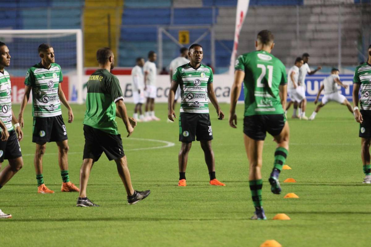 Con error arbitral, Olimpia rescata empate ante Juticalpa en el último minuto