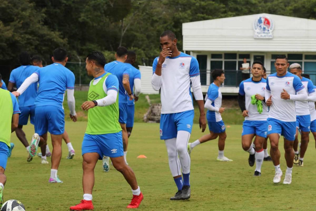 Troglio sorprende y se gana los aplausos en entreno de Olimpia antes de enfrentar al Olancho FC