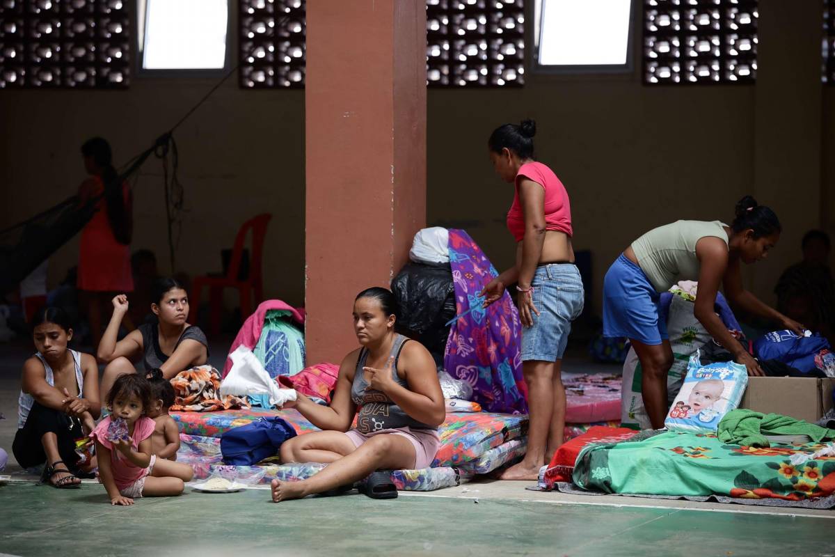 Gobierno anuncia abastecimiento de granos básicos para damnificados por lluvias