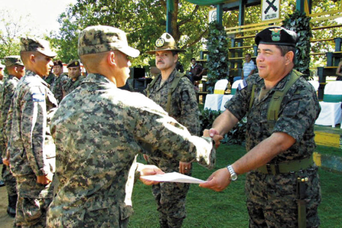 Coronel de infantería, nuevo jefe de Inteligencia de FF AA