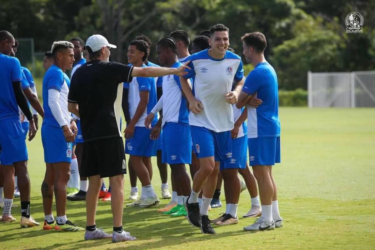 Pedro Troglio y sus fiascos de fichajes en sus años al frente del Olimpia