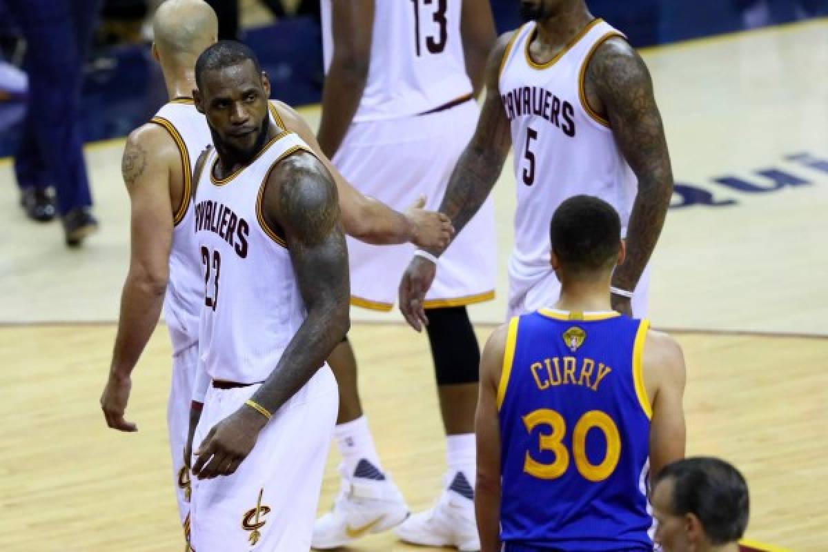 Cavaliers fuerzan un séptimo partido en final de la NBA al vencer a Warriors