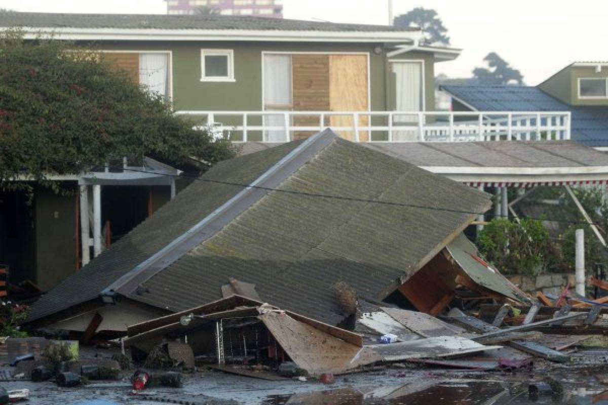 Chile vivió 'noche de pesadilla' con sismo que dejó ocho muertos