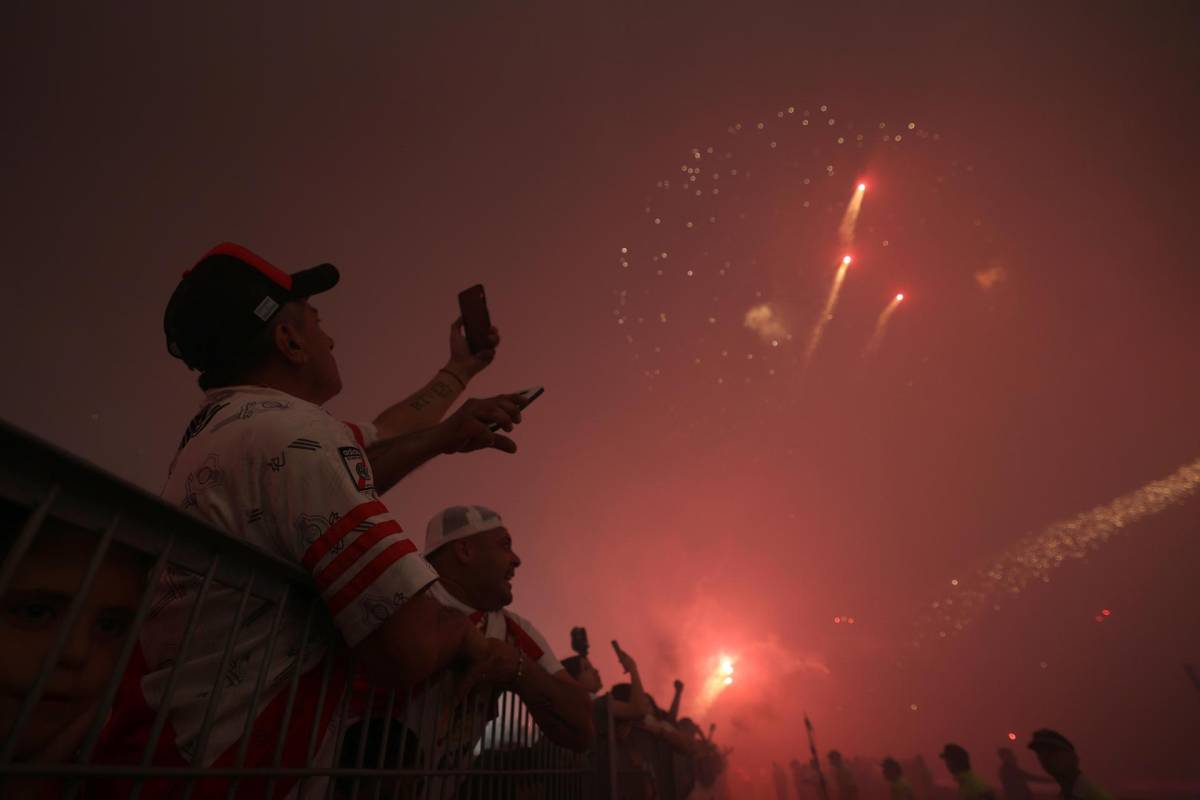 Eliminados: Tristeza de la afición de River y locura de brasileños por pase a final de Copa Libertadores