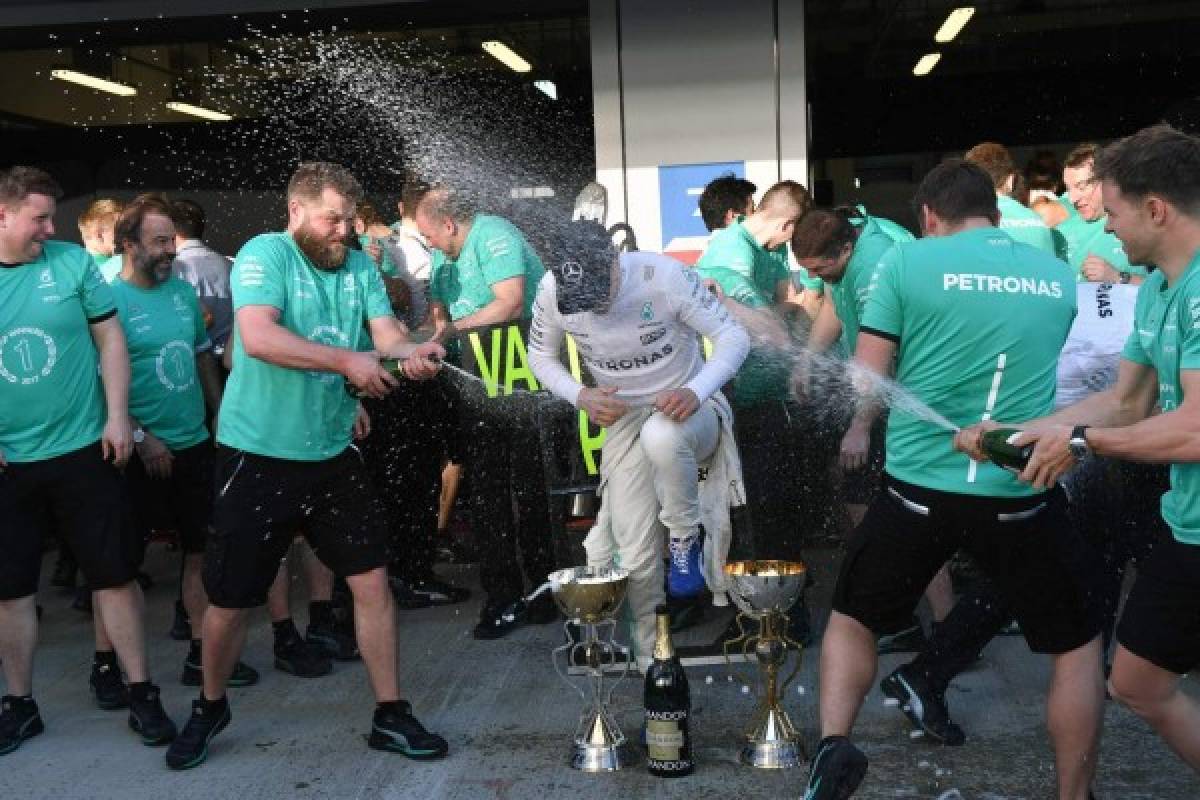 Bottas sorprende en el GP de Rusia y firma su primer triunfo en Fórmula 1