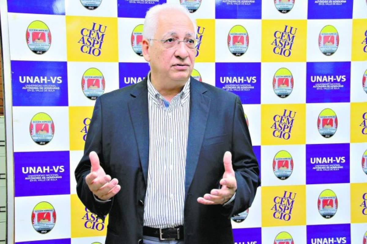 Francisco Herrera es el nuevo rector interino de la UNAH