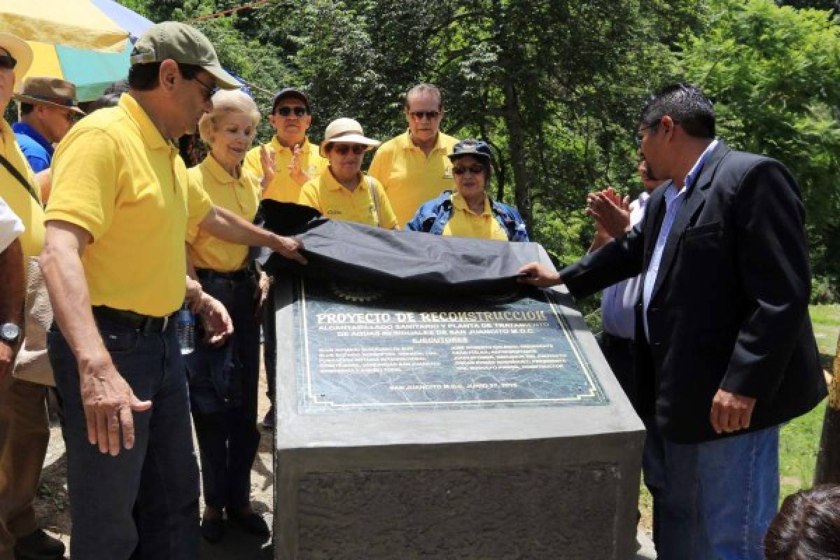 INAUGURAN OBRA sanitaria