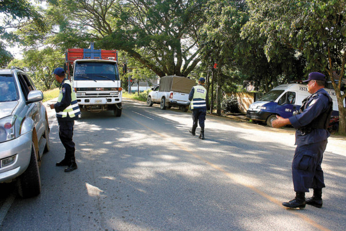 Policía y Ejército tienen garantizada la seguridad