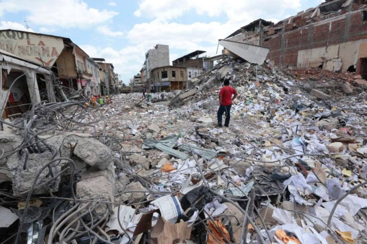 Réplica de sismo con 6.0 de magnitud se registra cerca de costa de Ecuador