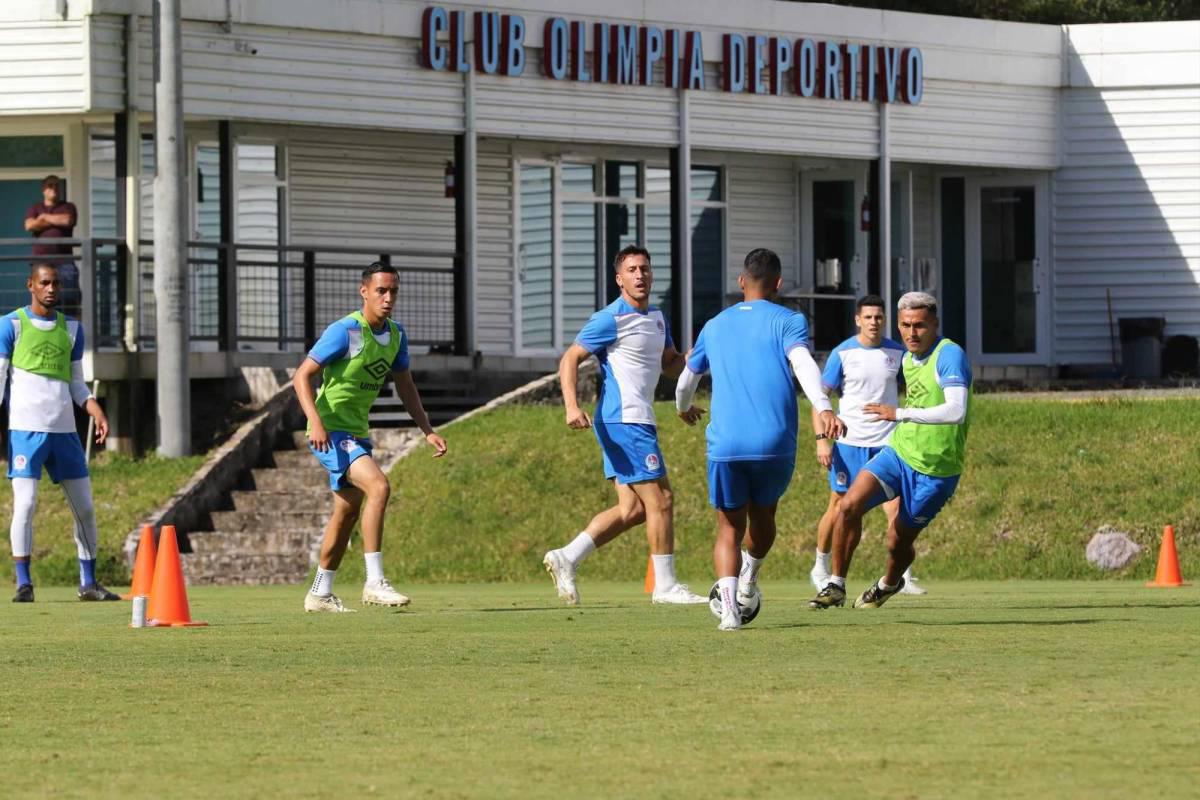 Troglio sorprende y se gana los aplausos en entreno de Olimpia antes de enfrentar al Olancho FC