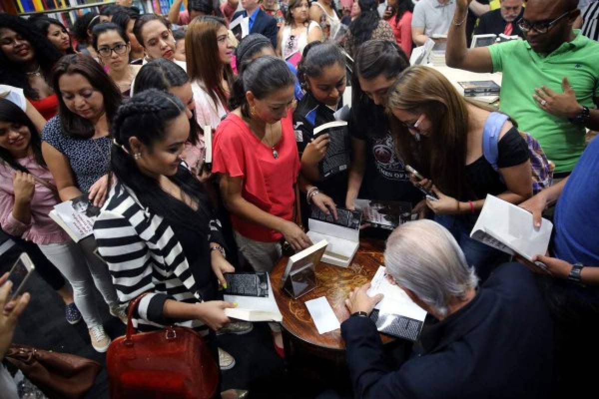 La conversación se convirtió en novela