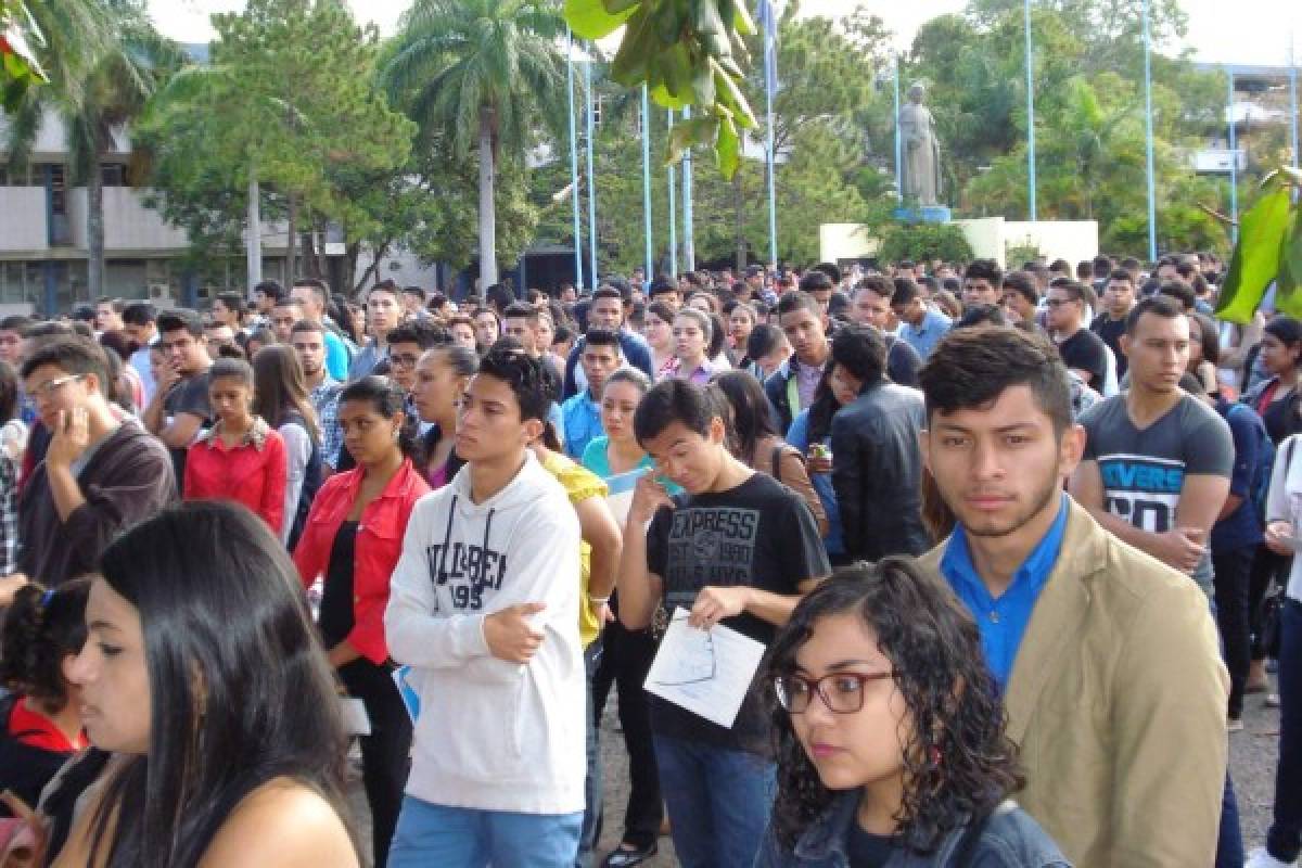 UNAH aplica examen de admisión este domingo a 19 mil aspirantes