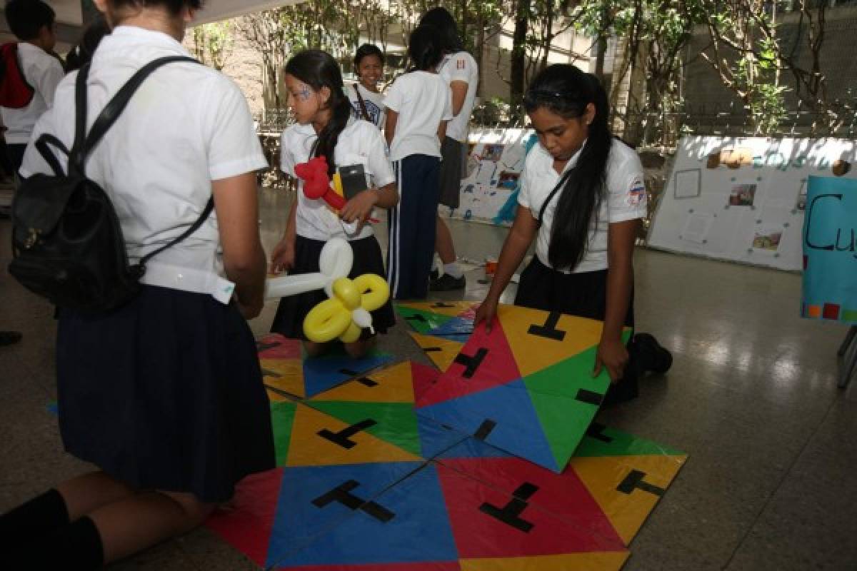 Éxito en IV Olimpiadas de Matemáticas