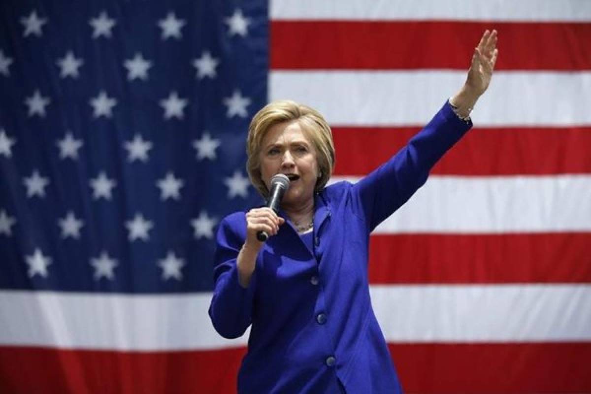 Clinton: 'Apoyaré la reforma migratoria'