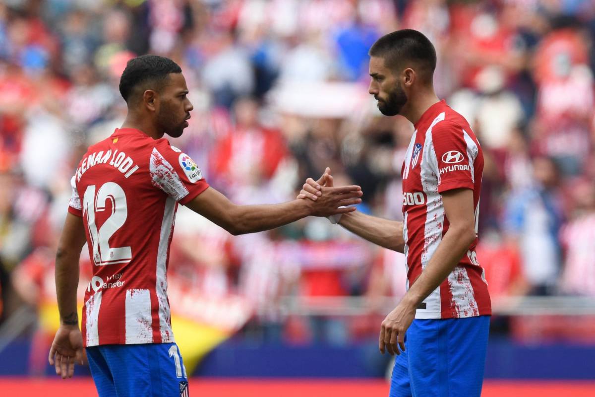 El Atlético gana 2-1 al Espanyol con un penal en el último suspiro